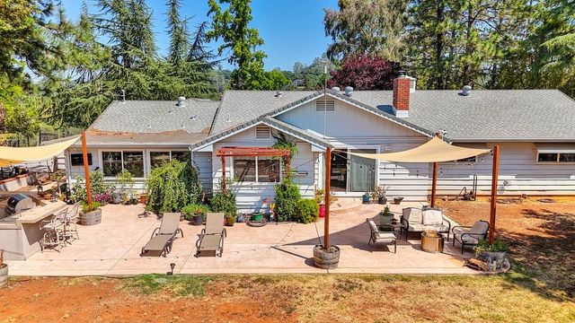 2060 State Highway 193, Cool, CA 95614