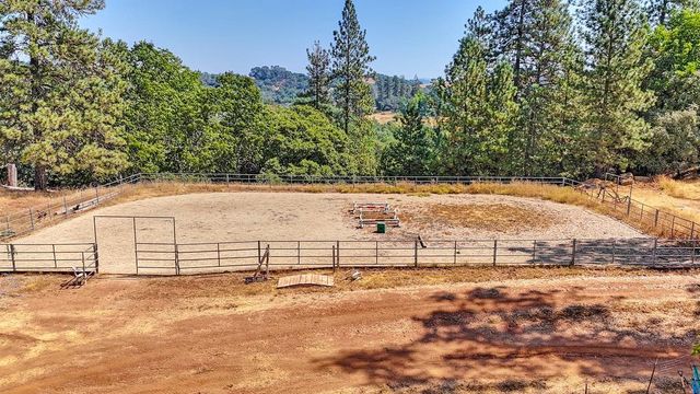 2060 State Highway 193, Cool, CA 95614