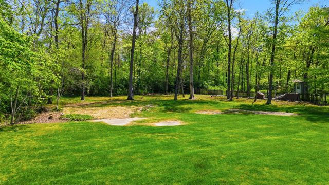15 Middle Creek Road, Signal Mountain, TN 37377