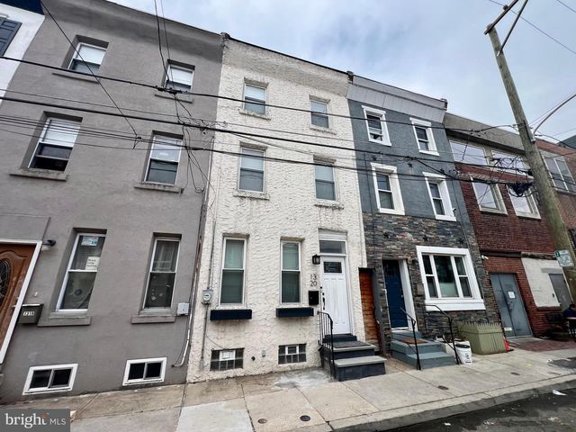 1320 CREASE ST, Philadelphia, PA 19125