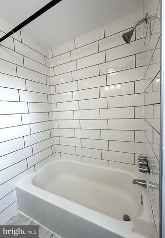 1320 CREASE ST, Philadelphia, PA 19125