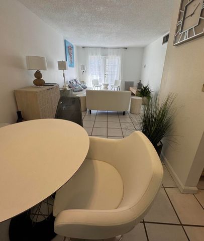 1601 S Flagler Drive 106o, West Palm Beach, FL 33401