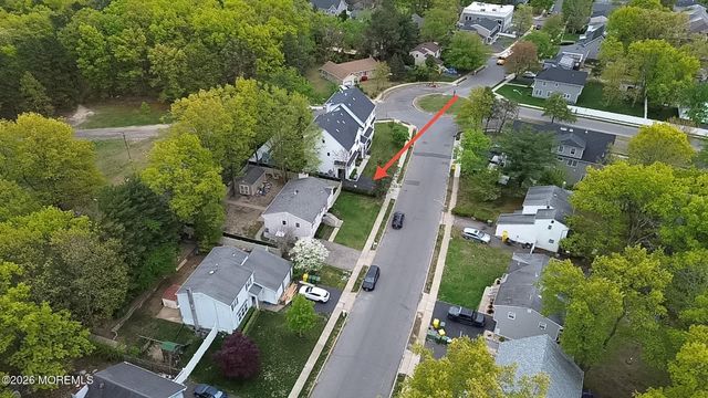 869 Hearthstone Drive, Lakewood, NJ 08701
