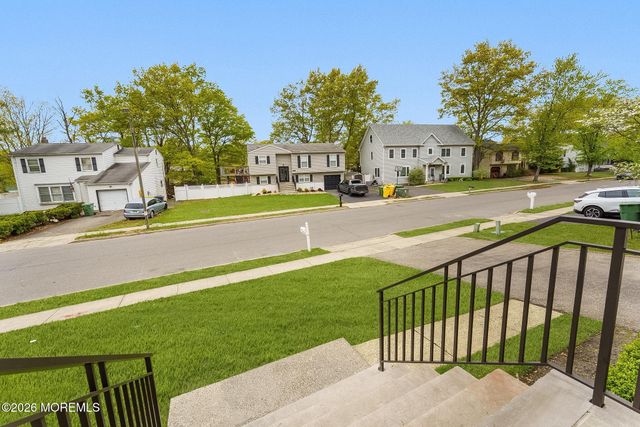 869 Hearthstone Drive, Lakewood, NJ 08701