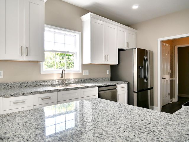104 Jessica Lakes Dr., Conway, SC 29526