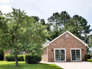 104 Jessica Lakes Dr., Conway, SC 29526