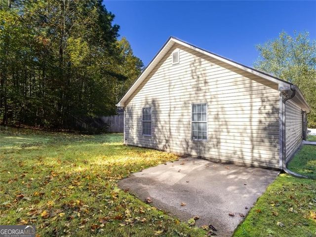 7048 Branch Crossing Way, Douglasville, GA 30134