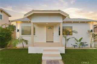 1111 W 98th Street, Los Angeles, CA 90044