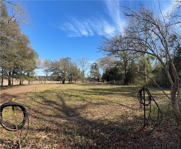 9749 John Paul Road, Semmes, AL 36575