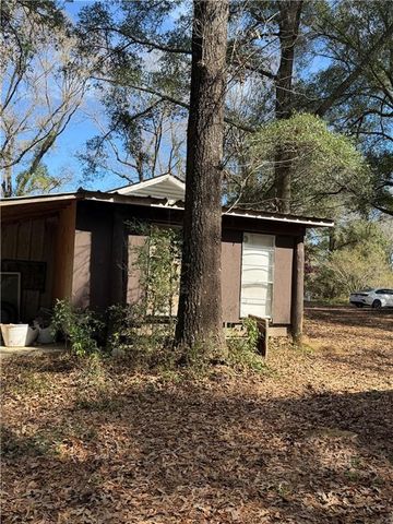 9749 John Paul Road, Semmes, AL 36575