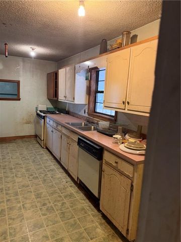 9749 John Paul Road, Semmes, AL 36575