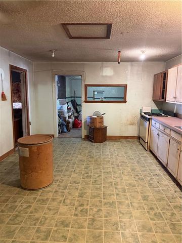 9749 John Paul Road, Semmes, AL 36575