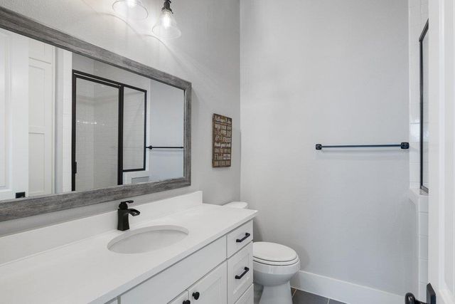 821 S Angel Light DR, Spicewood, TX 78669