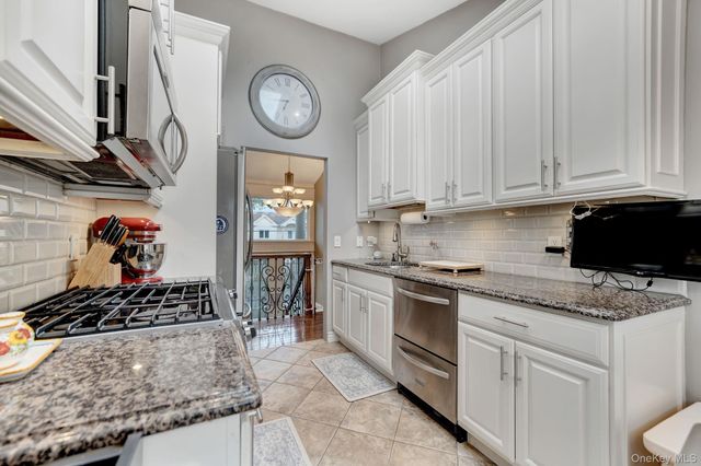 2817 Riverside Drive, Wantagh, NY 11793