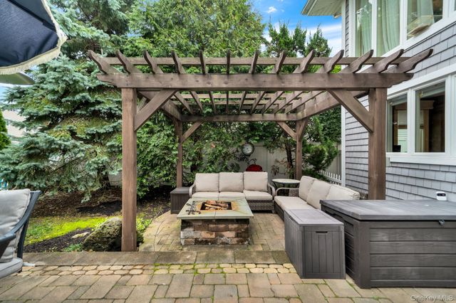 2817 Riverside Drive, Wantagh, NY 11793