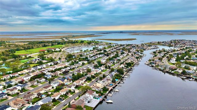 2817 Riverside Drive, Wantagh, NY 11793