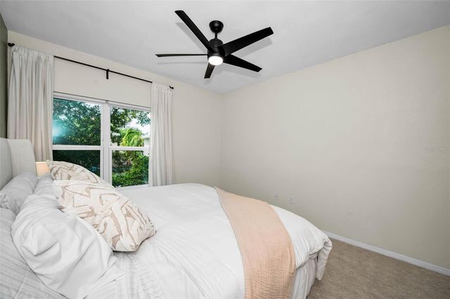 913 NORMANDY TRACE ROAD 913, Tampa, FL 33602