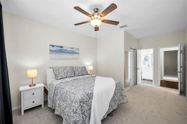 913 NORMANDY TRACE ROAD 913, Tampa, FL 33602