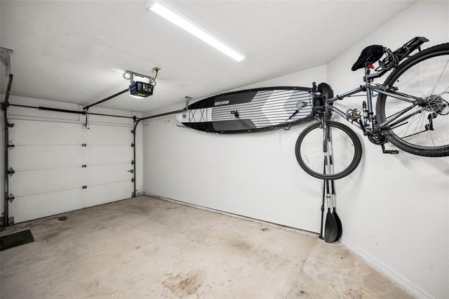 913 NORMANDY TRACE ROAD 913, Tampa, FL 33602