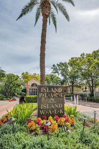 913 NORMANDY TRACE ROAD 913, Tampa, FL 33602