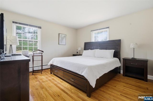 23 Jan River Drive, Upper Saddle River, NJ 07458