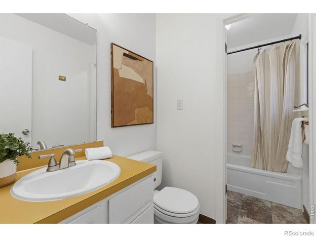 672 Mansfield Drive, Fort Collins, CO 80525