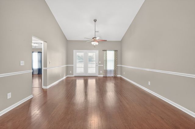 161 Plymouth Dr, Lebanon, TN 37087