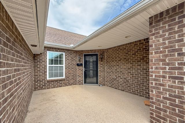 161 Plymouth Dr, Lebanon, TN 37087