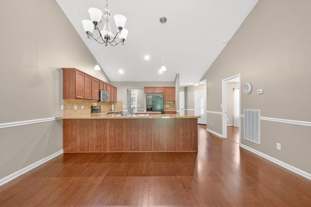 161 Plymouth Dr, Lebanon, TN 37087