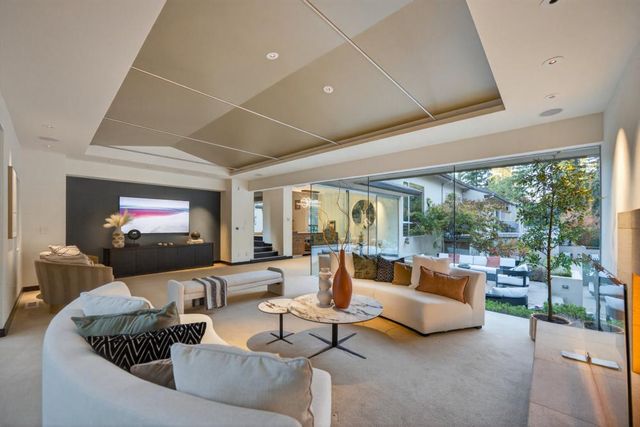 3636 Fair Oaks Blvd, Sacramento, CA 95864