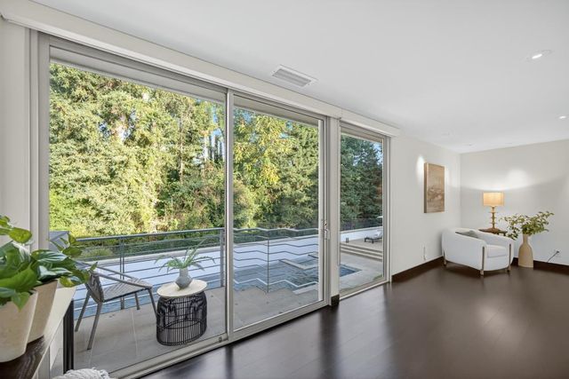 3636 Fair Oaks Blvd, Sacramento, CA 95864