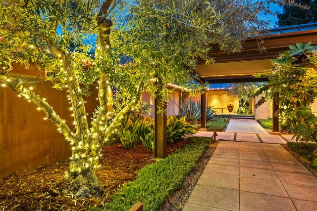 3636 Fair Oaks Blvd, Sacramento, CA 95864