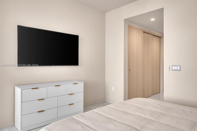 1000 Brickell Plz PH5203, Miami, FL 33131