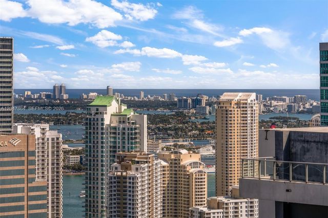 1000 Brickell Plz PH5203, Miami, FL 33131