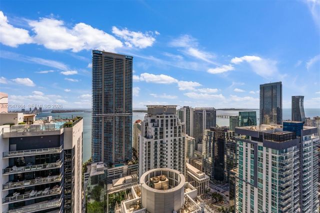 1000 Brickell Plz PH5203, Miami, FL 33131