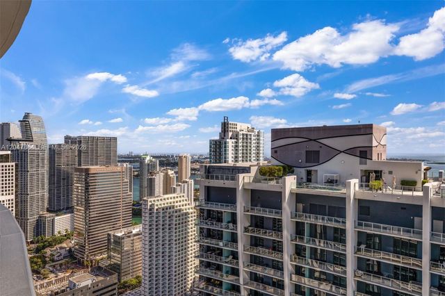 1000 Brickell Plz PH5203, Miami, FL 33131