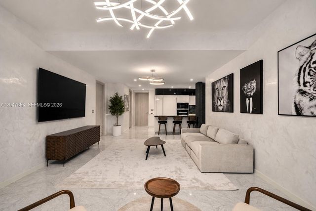 1000 Brickell Plz PH5203, Miami, FL 33131