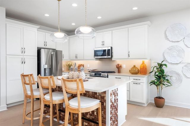 3427 MALTA AVENUE, Wesley Chapel, FL 33543