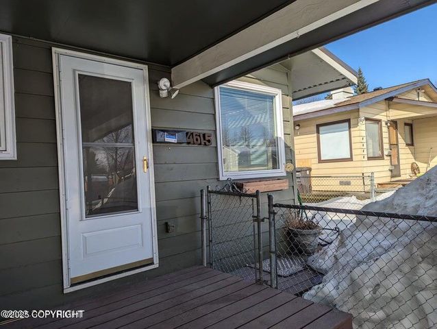 4615 San Roberto Avenue, Anchorage, AK 99508