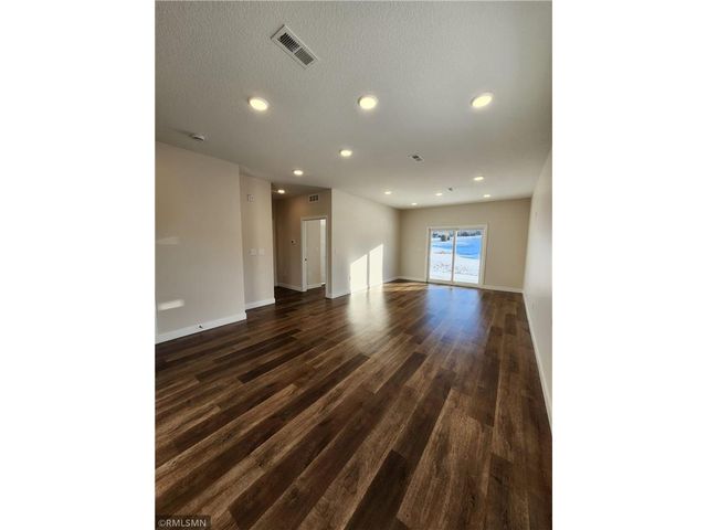 410 Finvold Street, Woodville, WI 54028