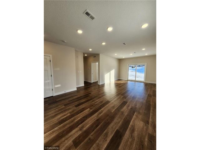 410 Finvold Street, Woodville, WI 54028