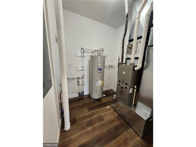 410 Finvold Street, Woodville, WI 54028