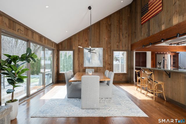 107 Parade Hill Road, New Canaan, CT 06840