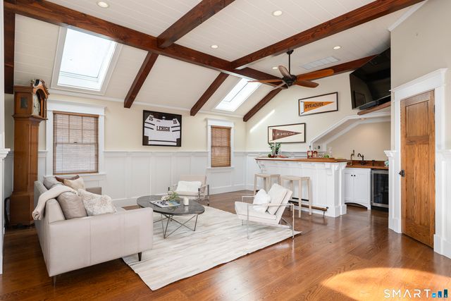 107 Parade Hill Road, New Canaan, CT 06840