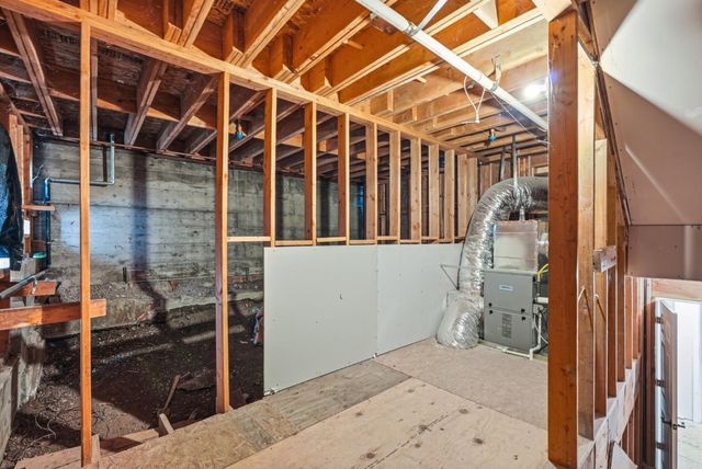 6188 Oakdale Avenue, Oakland, CA 94605