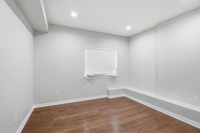 6188 Oakdale Avenue, Oakland, CA 94605