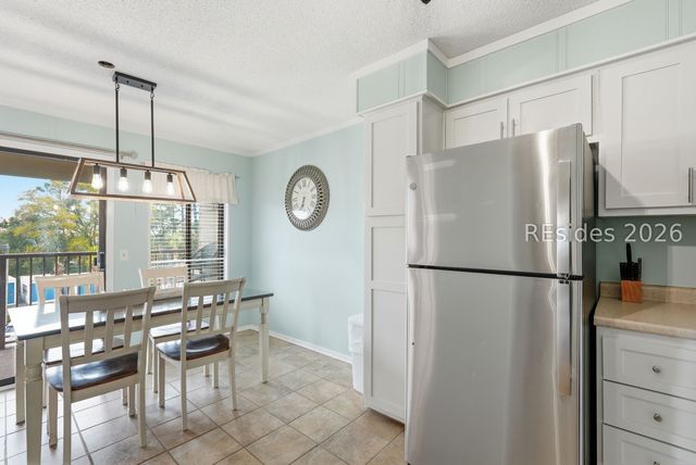 40 Folly Field Road 231, Hilton Head Island, SC 29928