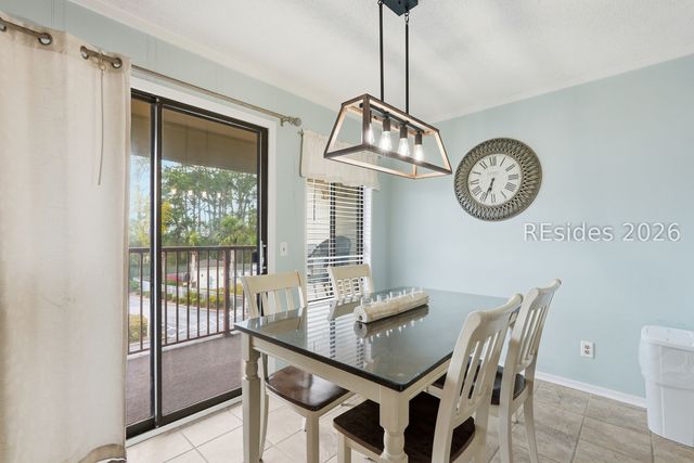 40 Folly Field Road 231, Hilton Head Island, SC 29928