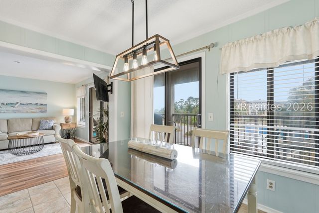 40 Folly Field Road 231, Hilton Head Island, SC 29928