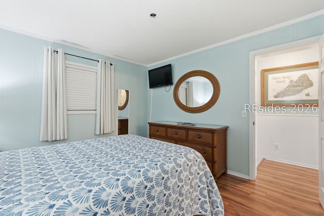 40 Folly Field Road 231, Hilton Head Island, SC 29928